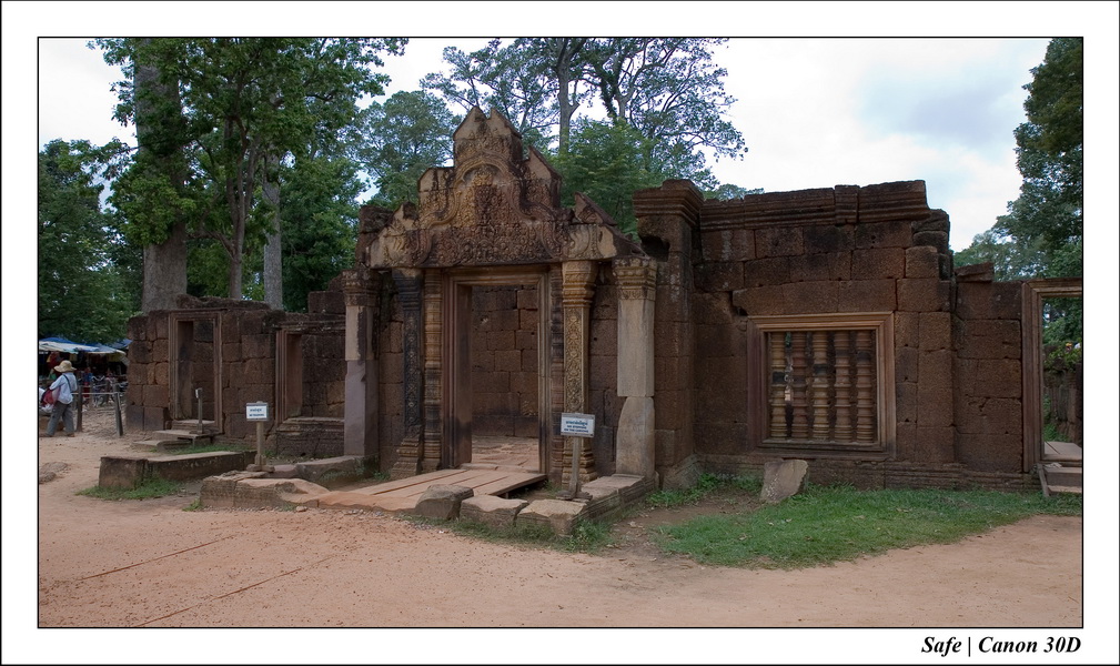 2006 - 07 - Temple angkor - Bantea Srey 04